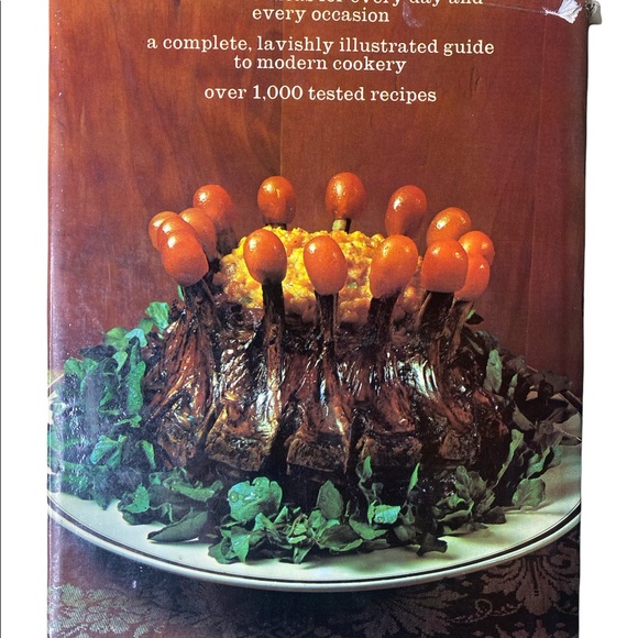 Vintage 1971 The American Every Day Cookbook By Margeurite Pattern - Picture 2 of 9